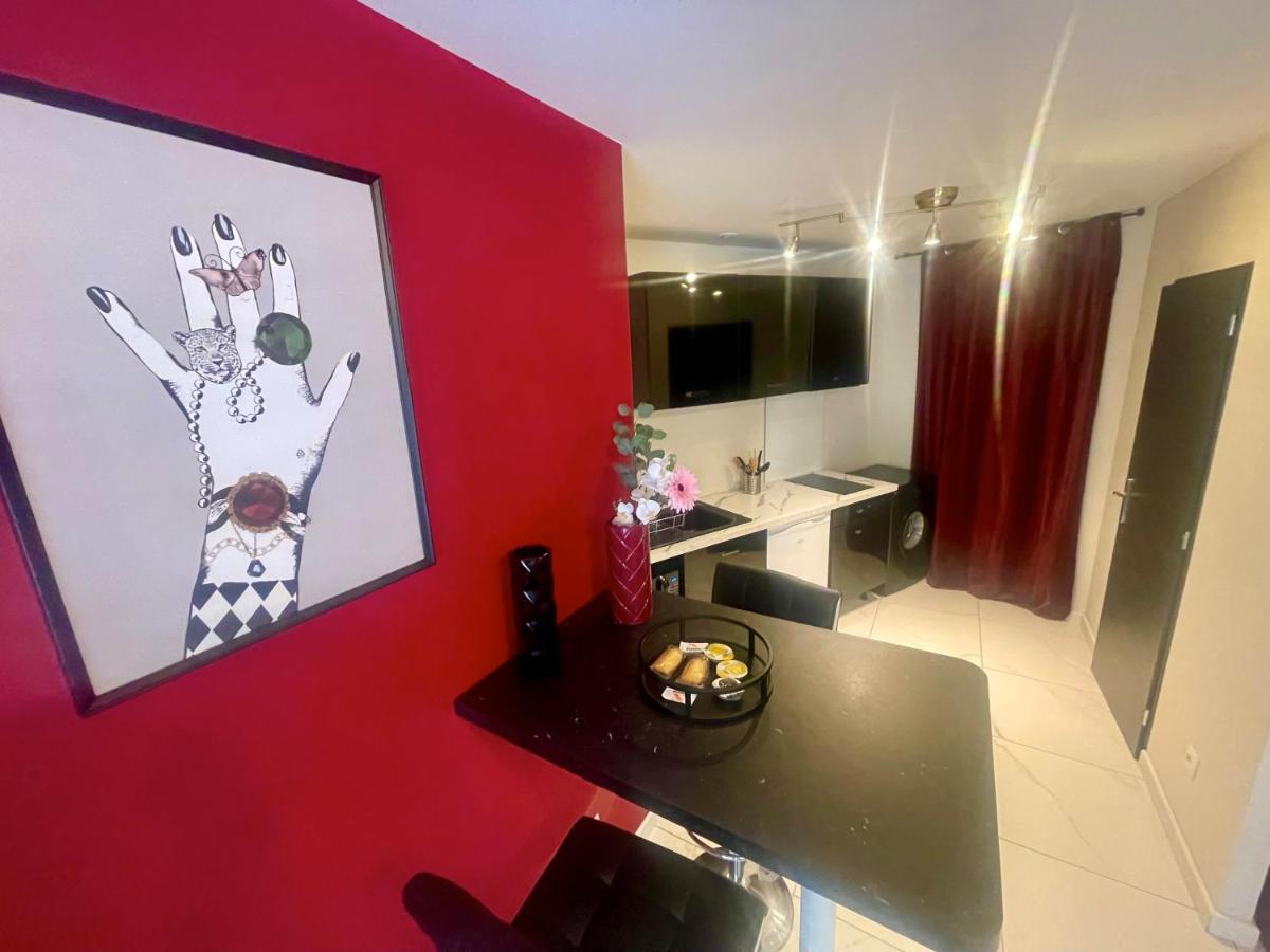 Studio Barok Proche Autoroute, Plages Et Attractions, Wifi - Tv, Calme Bessan Exterior photo